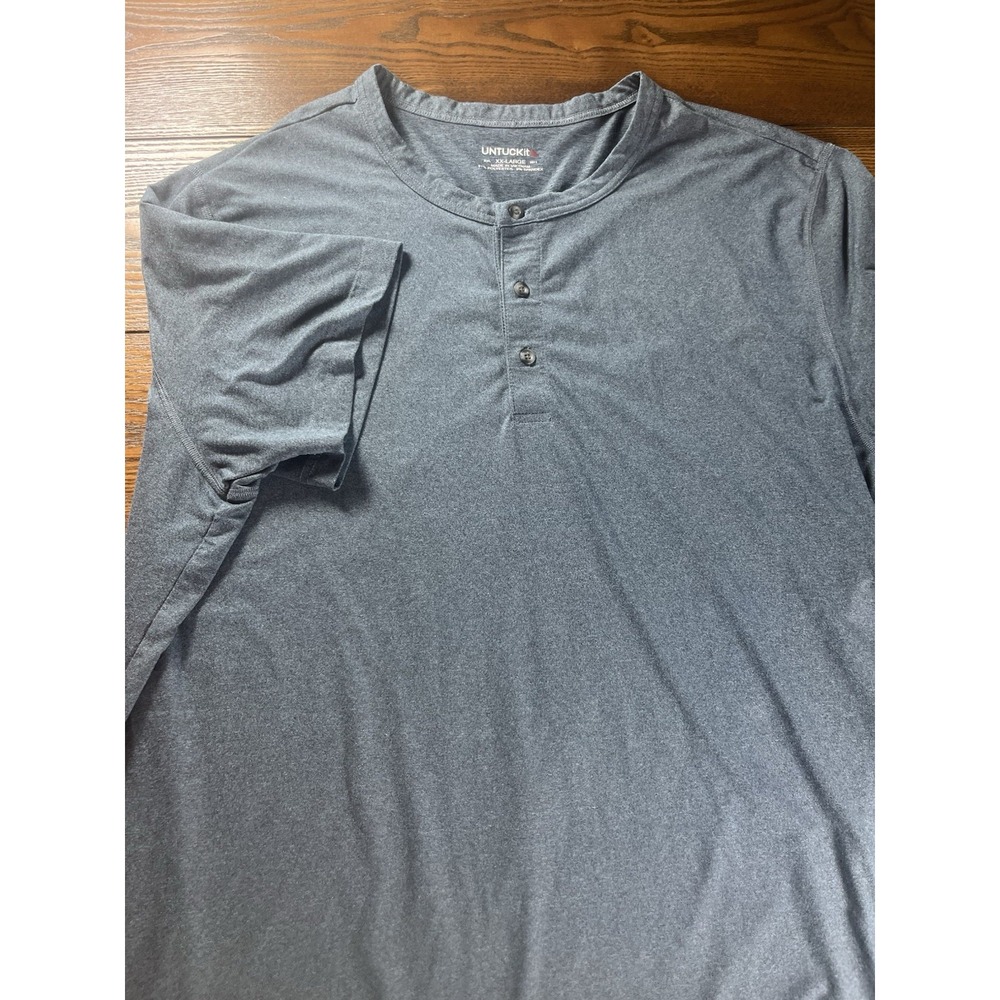 UNTUCKit Men's Blue Short Sleeve Henley Shirt Size XXL Cotton Polyester Mix EUC